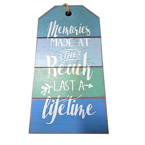 "Memories Made at the Beach Last a Lifetime" Rustic Wood Style Sign with Rope - Picture 1 of 4